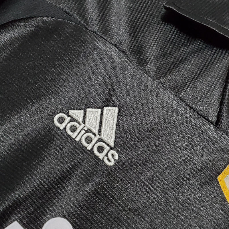 Camisa Away Real Madrid 1998/1999 – Teka (Preta)