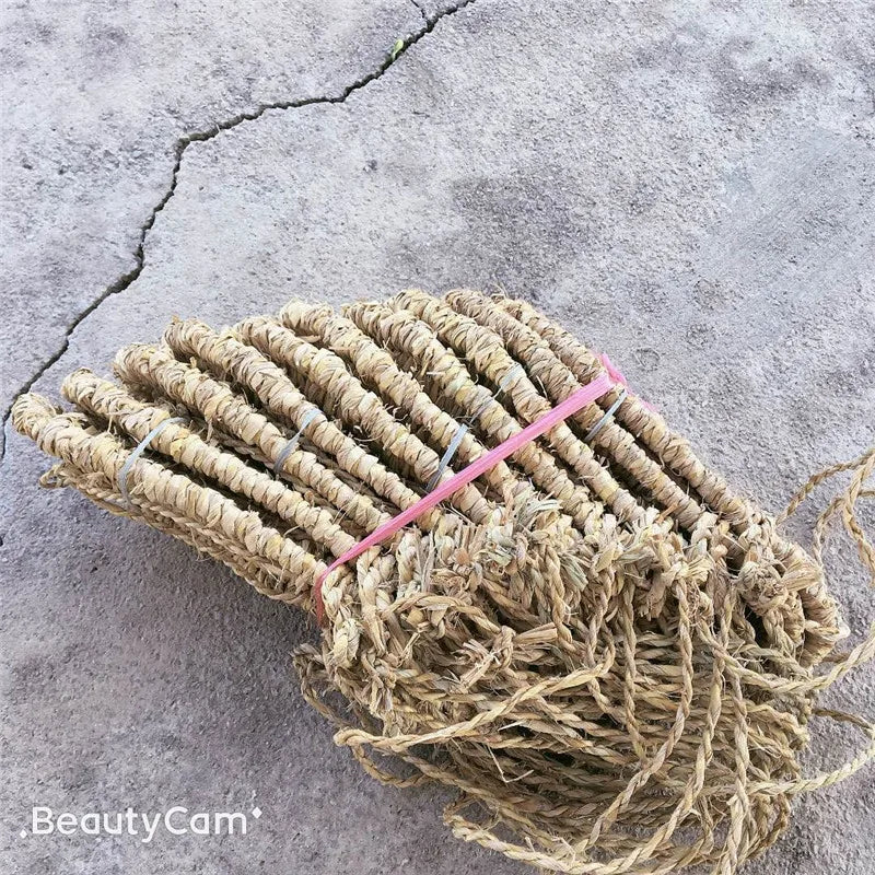Straw Sandals for Men and Women Drift Beach Sandals Japanese Anime Cos Perform Hand-Woven Retro Shoes Male Summer Size 35-48