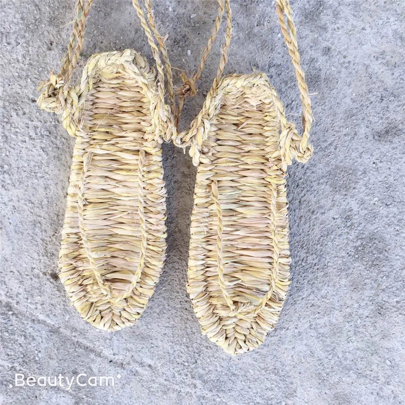Straw Sandals for Men and Women Drift Beach Sandals Japanese Anime Cos Perform Hand-Woven Retro Shoes Male Summer Size 35-48