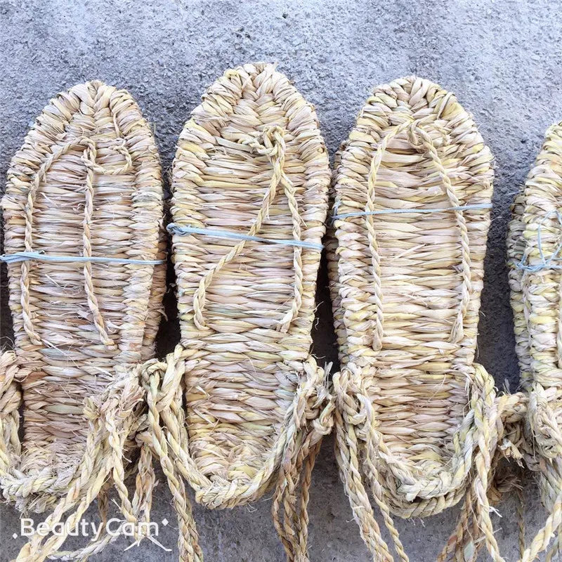 Straw Sandals for Men and Women Drift Beach Sandals Japanese Anime Cos Perform Hand-Woven Retro Shoes Male Summer Size 35-48